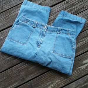 L.A. Blues Strech Capris Jeans Size 16